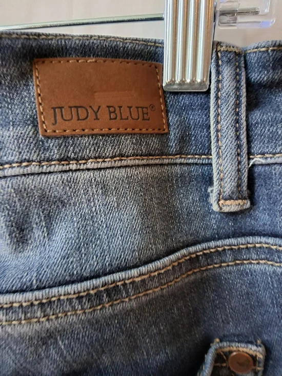 Judy Blue Medium Dark Blue Crop Distressed Boyfriend Jeans - Picture 5 of 6